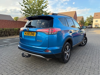 Used Toyota RAV4 2016 for sale - 79536210: Photo