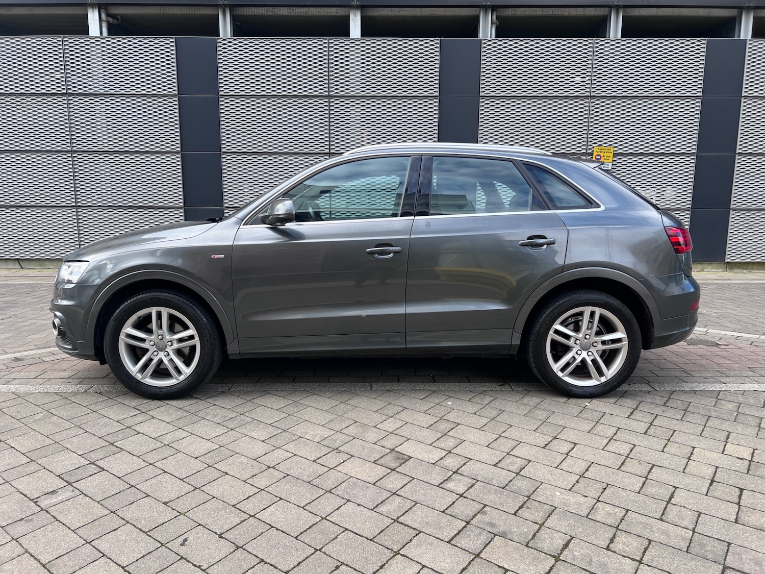 Used Audi Q3 2014 for sale - 78012828: Photo 4