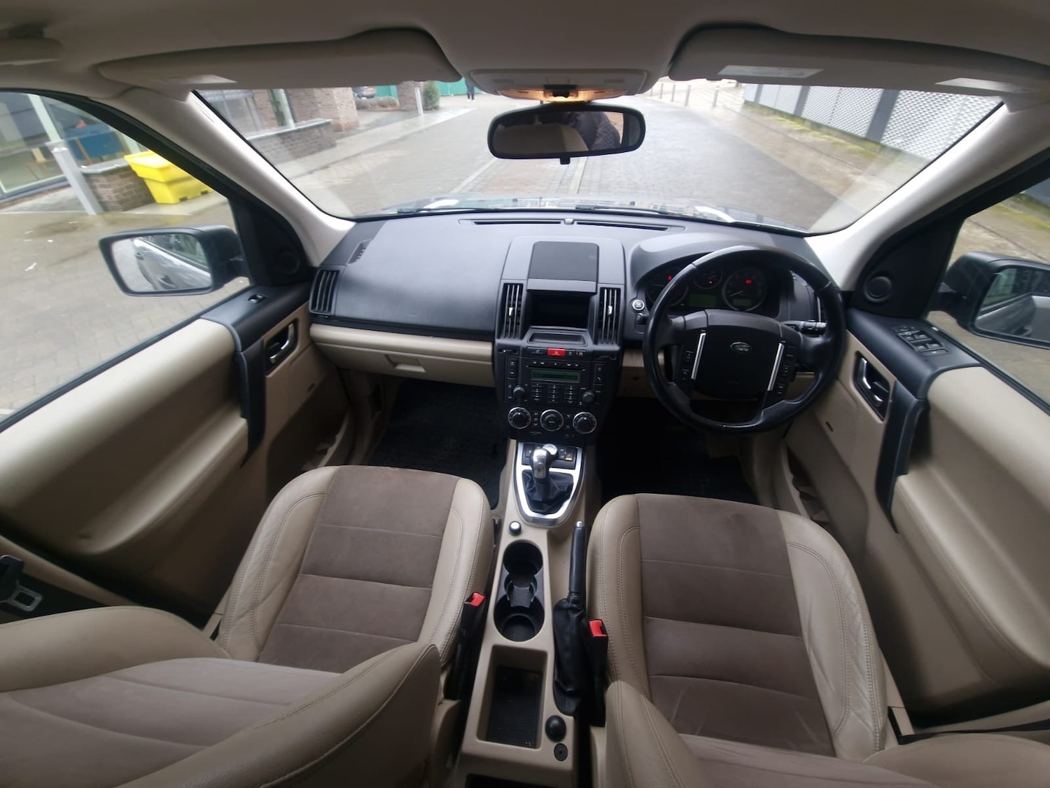 Used Land Rover Freelander 2011 for sale - 77650470: Photo 9