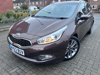 Used Kia Ceed 2014 for sale - 77476668: Photo