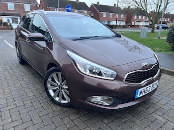 Used Kia Ceed 2014 for sale - 77476668: Photo