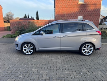 Used Ford Grand C-Max 2011 for sale - 78304911: Photo