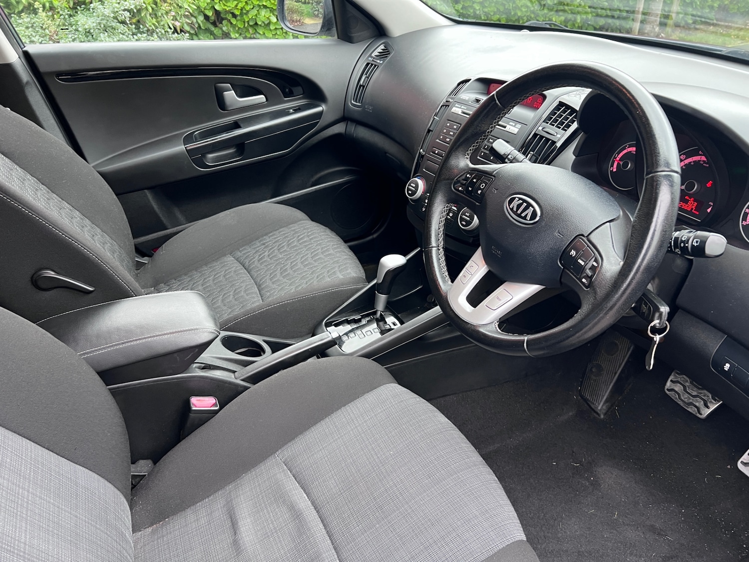 Used Kia Ceed 2010 for sale - 77285886: Photo 7