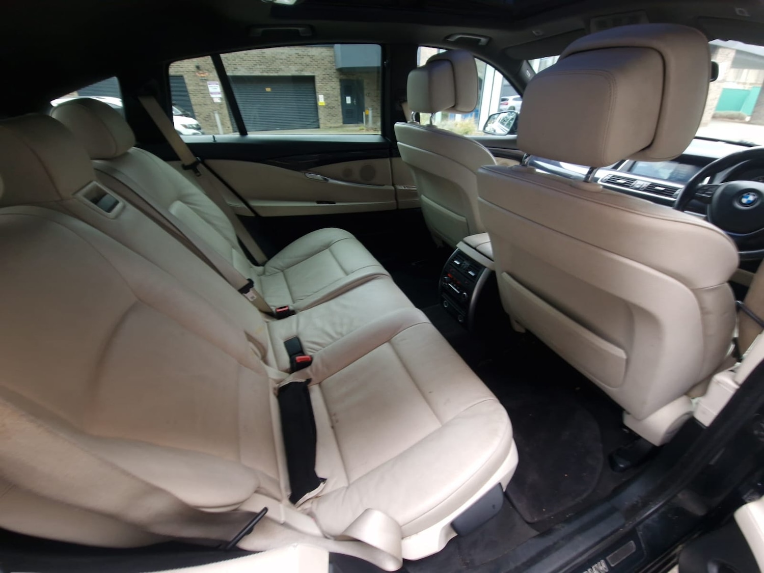 Used BMW 5 Series 2010 for sale - 77953880: Photo 8