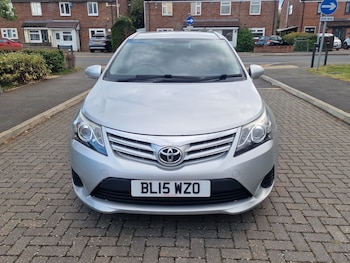 Used Toyota Avensis 2015 for sale - 79271788: Photo