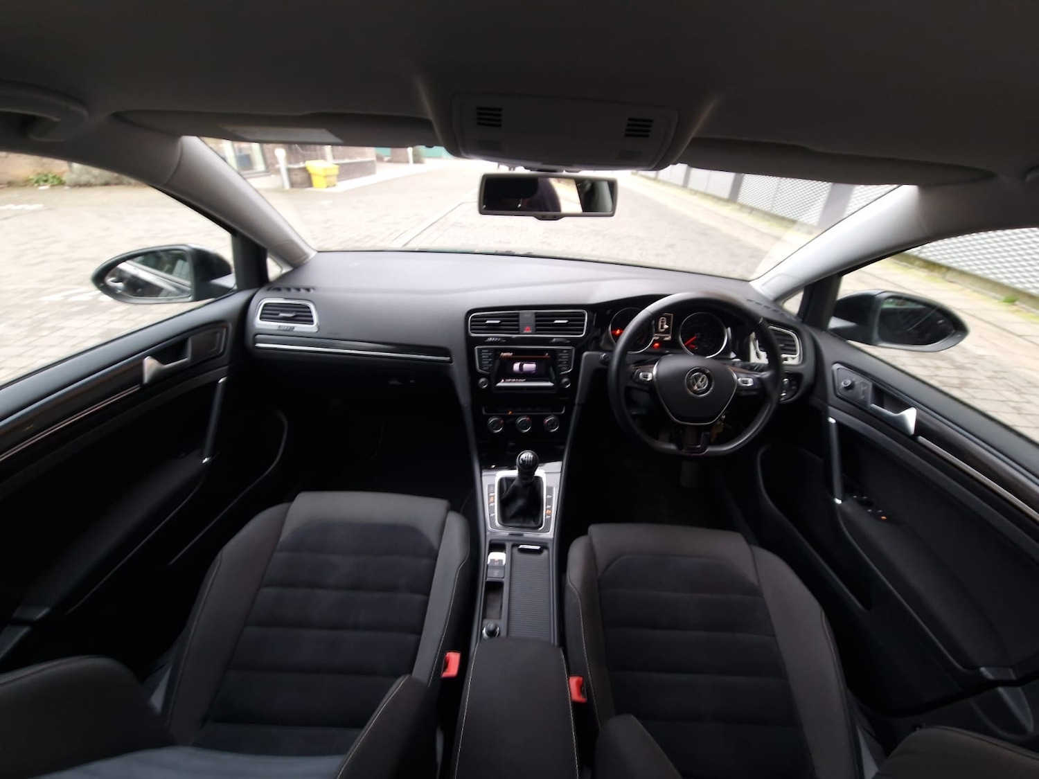 Used Volkswagen Golf 2014 for sale - 77300791: Photo 10