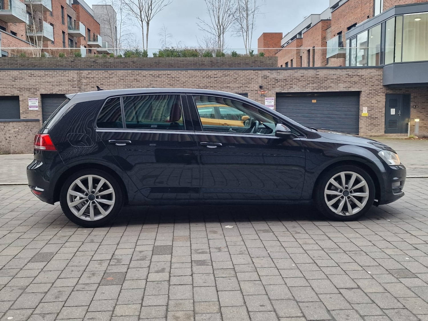 Used Volkswagen Golf 2014 for sale - 77300791: Photo 3