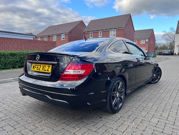 Used Mercedes-Benz C Class 2012 for sale - 77819328: Photo