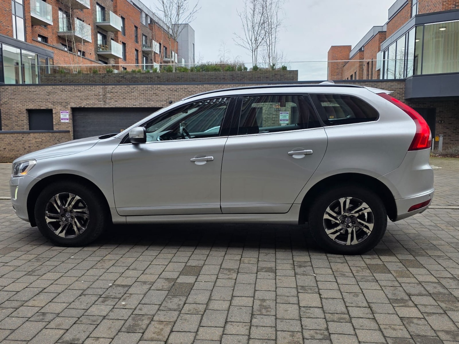 Used Volvo XC60 2014 for sale - 77653183: Photo 8