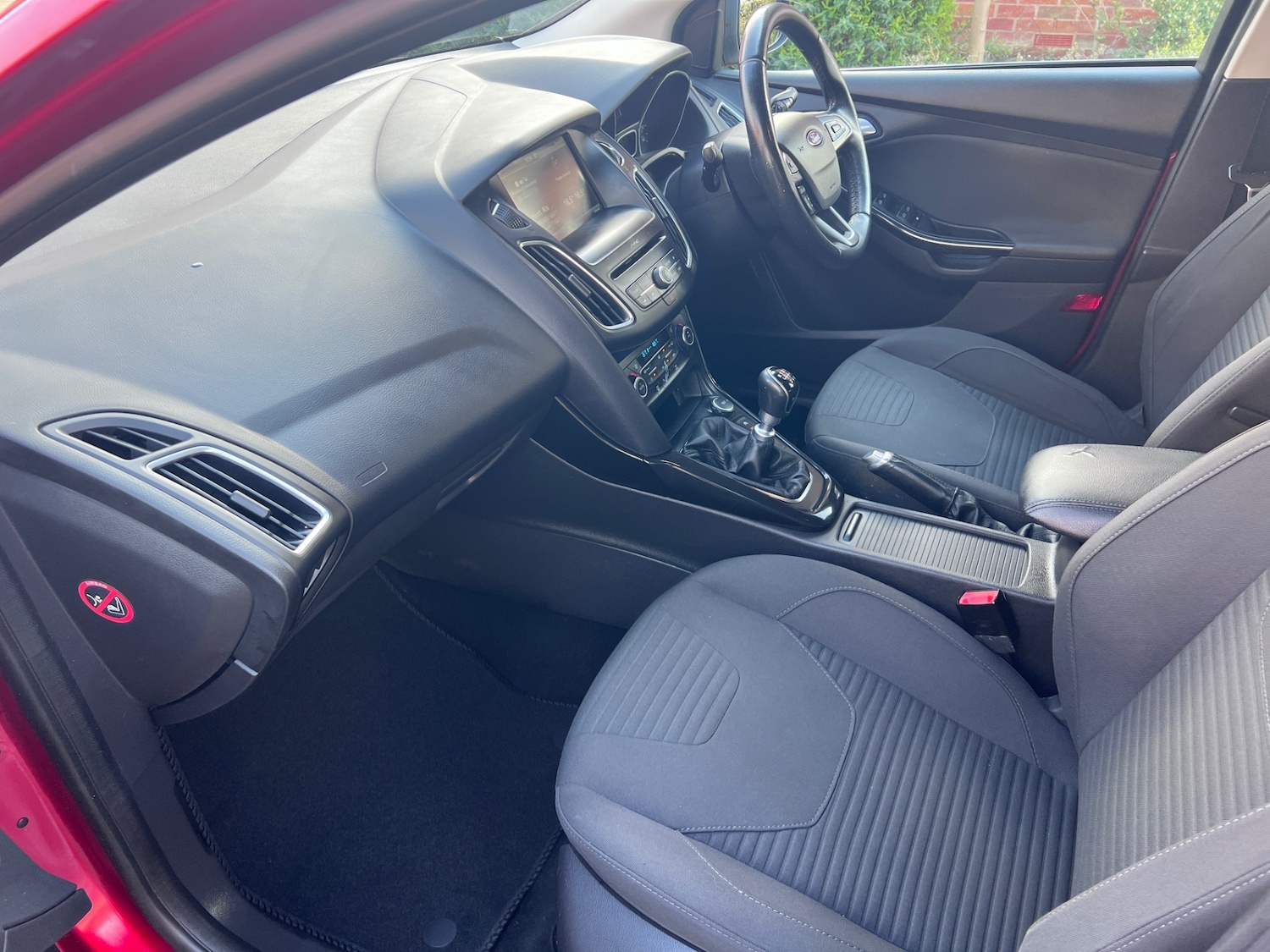 Used Ford Focus 2015 for sale - 77896048: Photo 13