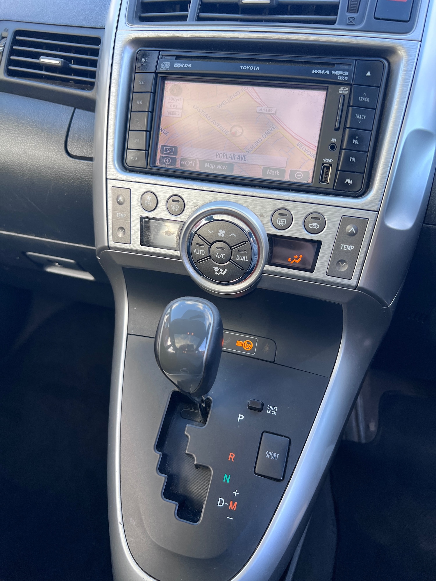 Used Toyota Verso 2011 for sale - 78081992: Photo 11