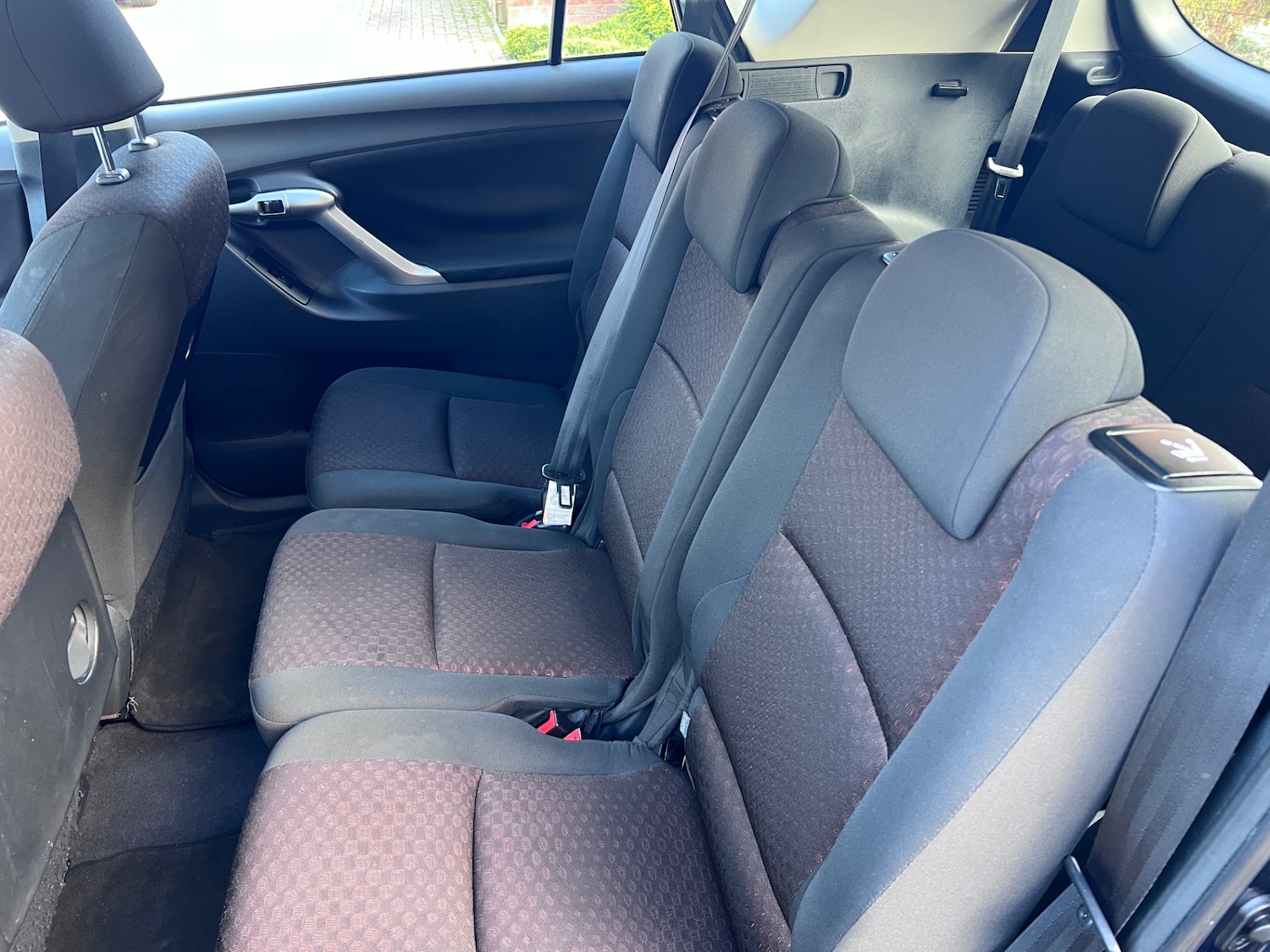 Used Toyota Verso 2011 for sale - 78081992: Photo 15