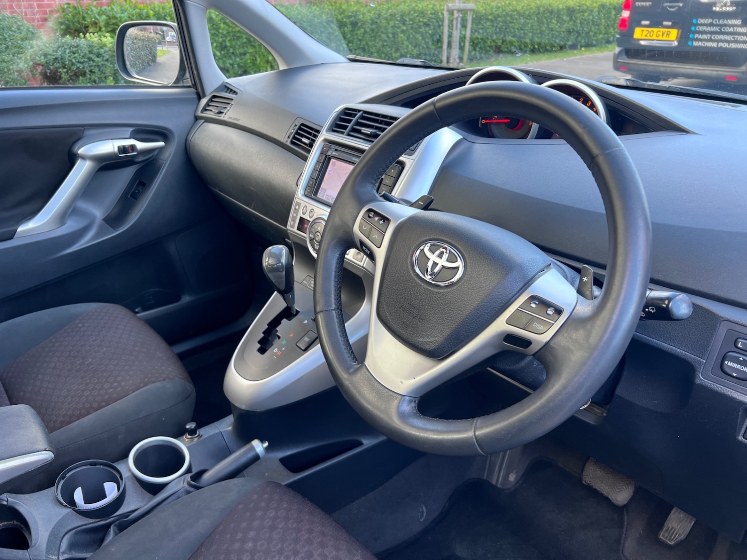 Used Toyota Verso 2011 for sale - 78081992: Photo 9