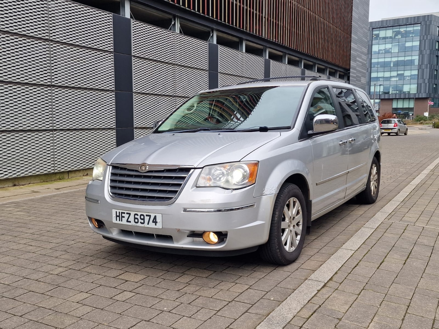 Used Chrysler Grand Voyager 2011 for sale - 77792680: Photo 7