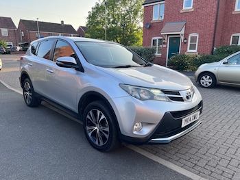Used Toyota RAV4 2014 for sale - 79011058: Photo