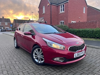 2012 (62) - 1.6 CRDi 3 EcoDynamics 5dr