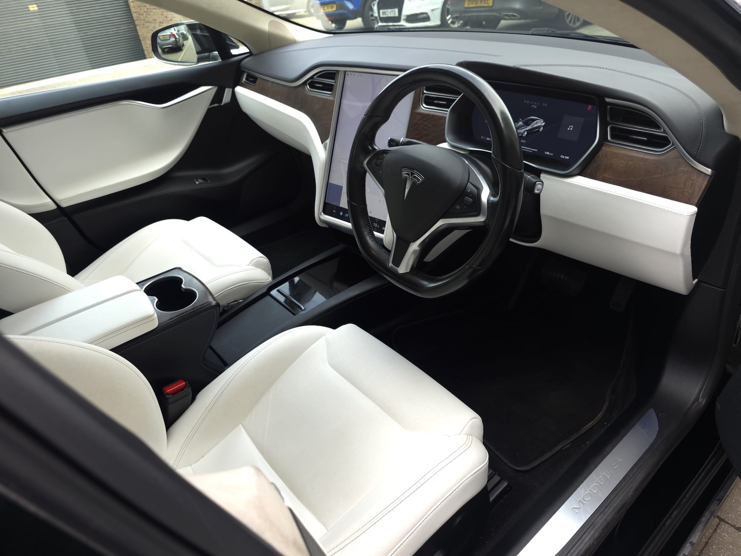 Used Tesla Model S 2017 for sale - 77792726: Photo 15