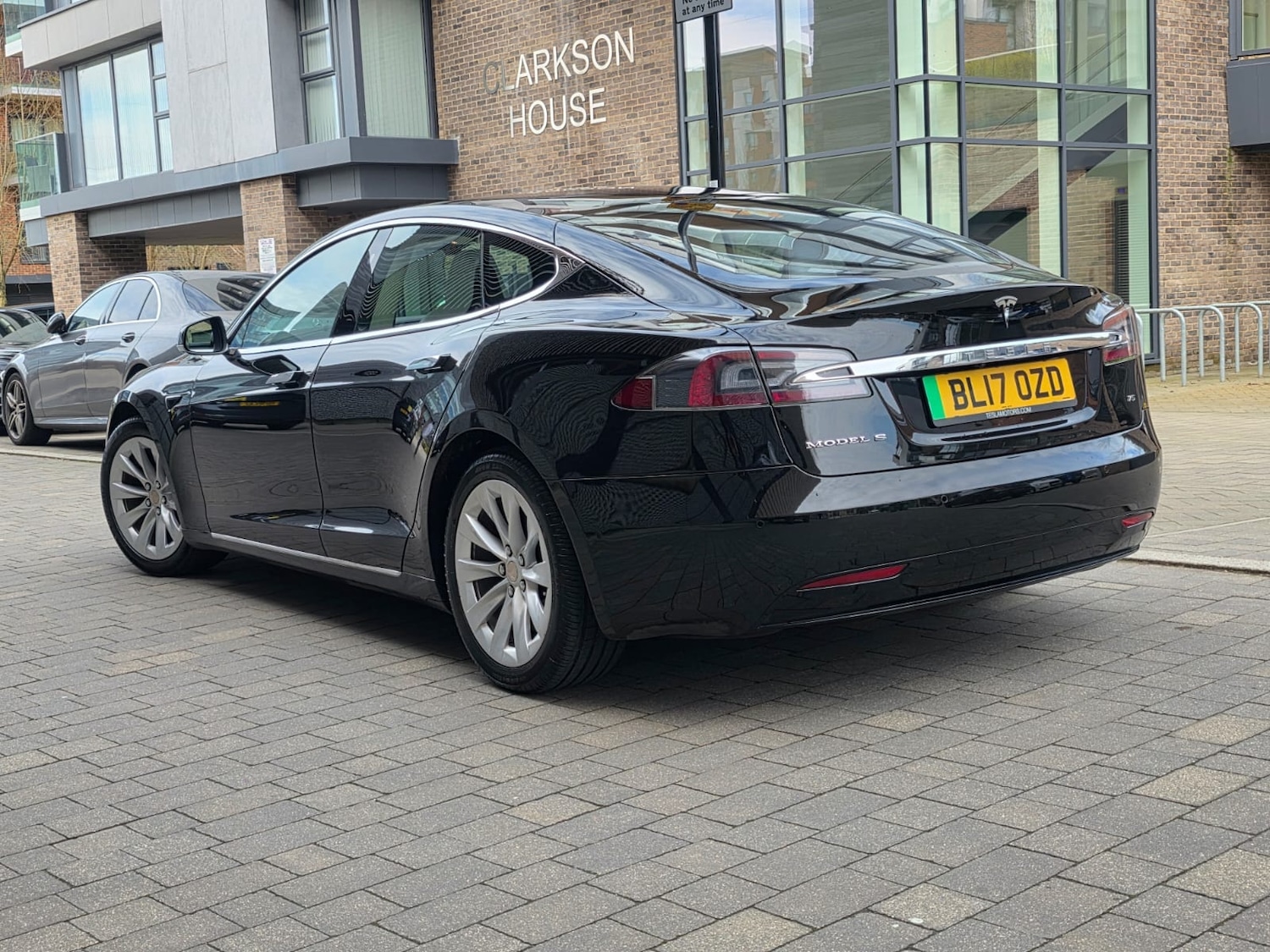 Used Tesla Model S 2017 for sale - 77792726: Photo 7