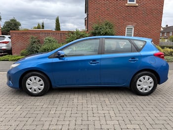 Used Toyota Auris 2012 for sale - 79679778: Photo