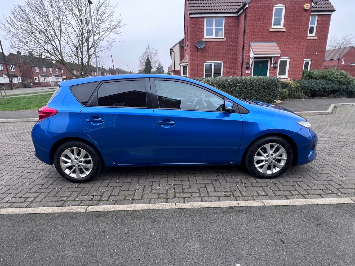 Used Toyota Auris 2013 for sale - 77418290: Photo 4