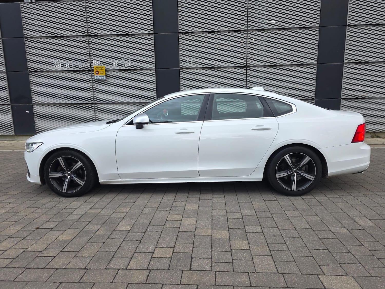 Used Volvo S90 2019 for sale - 77712925: Photo 16