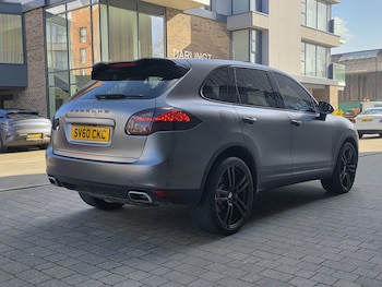 Used Porsche Cayenne 2010 for sale - 78267434: Photo