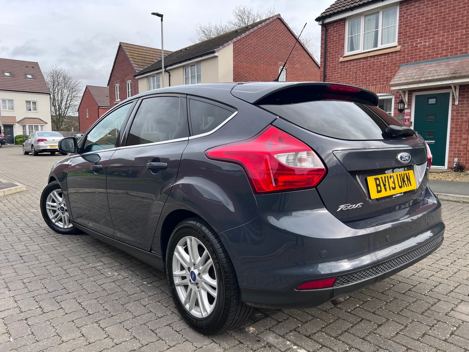 Used Ford Focus 2013 for sale - 77677073: Photo 3