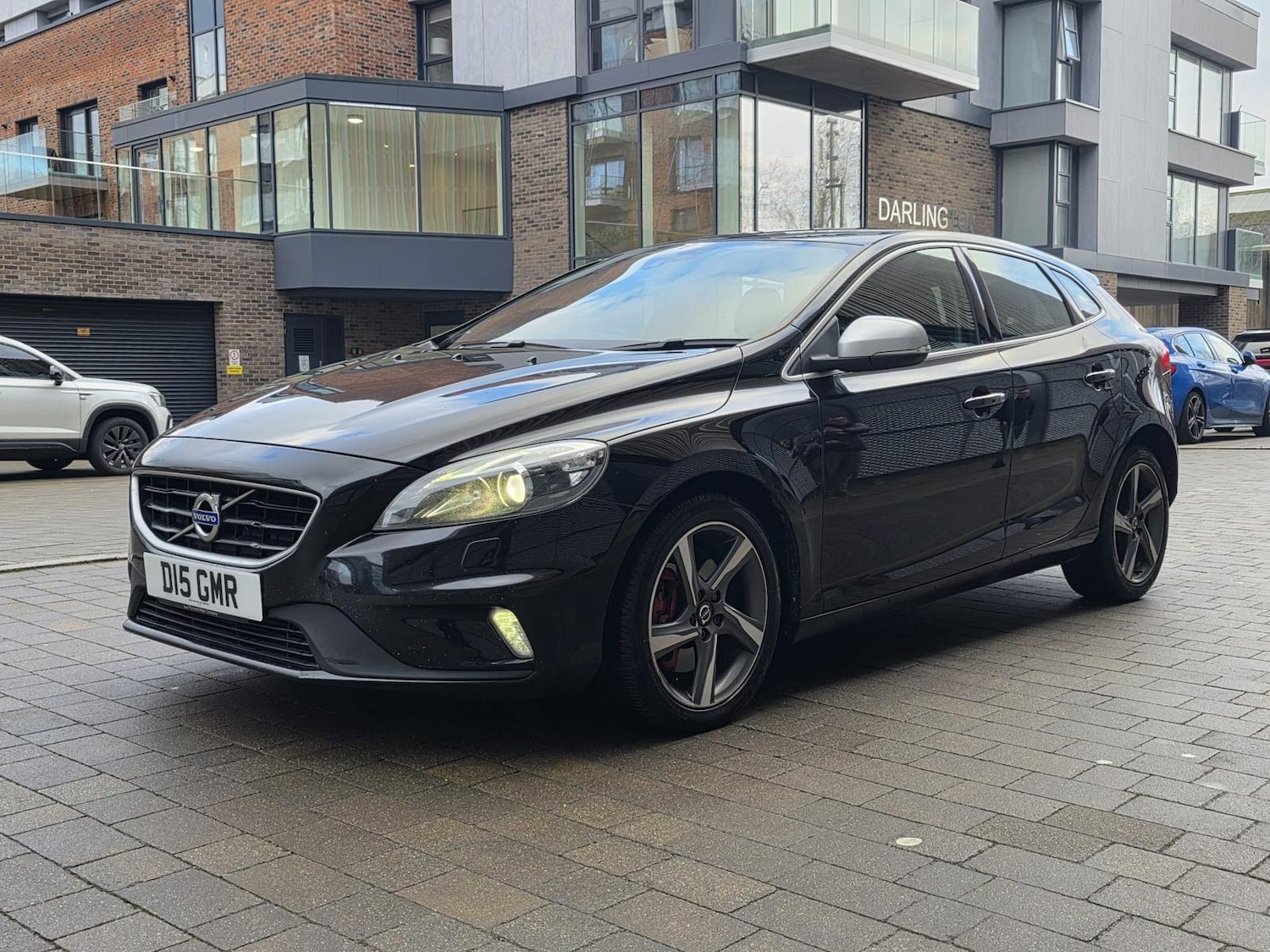 Used Volvo V40 2016 for sale - 77289017: Photo 2