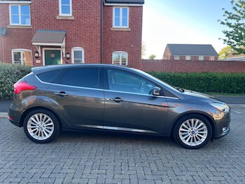 Used Ford Focus 2015 for sale - 78359255: Photo