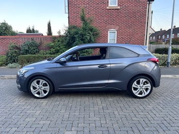 Used Hyundai i20 2015 for sale - 78702985: Photo
