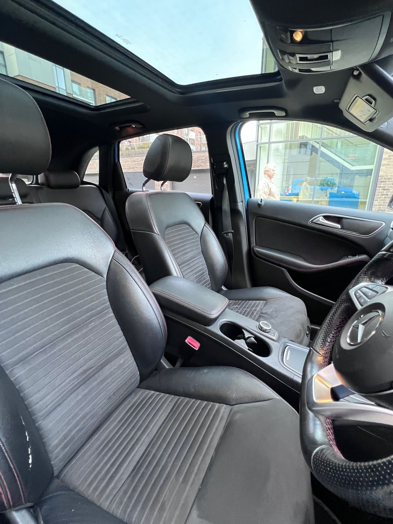 Used Mercedes-Benz B Class 2015 for sale - 77289011: Photo 9