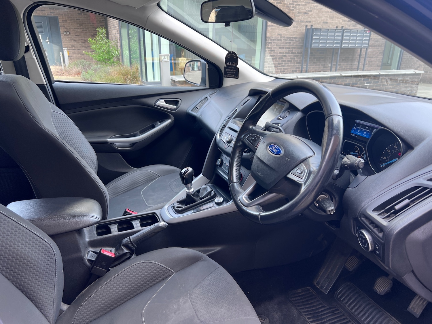 Used Ford Focus 2015 for sale - 77962980: Photo 9