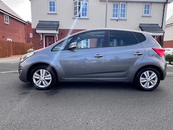 Used Hyundai Ix20 2013 for sale - 79178000: Photo