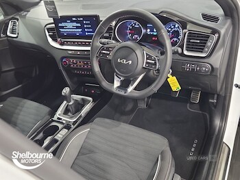 Used Kia XCeed 2025 for sale - 78602231: Photo