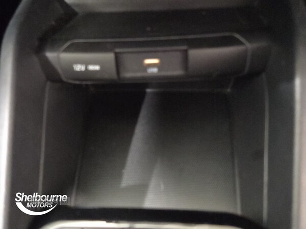 Used Kia Stonic 2022 for sale - 76977180: Photo 18