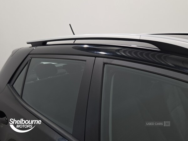 Used Kia Stonic 2022 for sale - 76977180: Photo 46