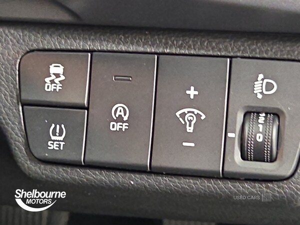 Used Kia Stonic 2022 for sale - 76977180: Photo 5