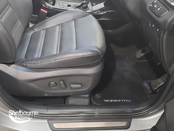 Used Kia Sorento 2019 for sale - 76240572: Photo 4