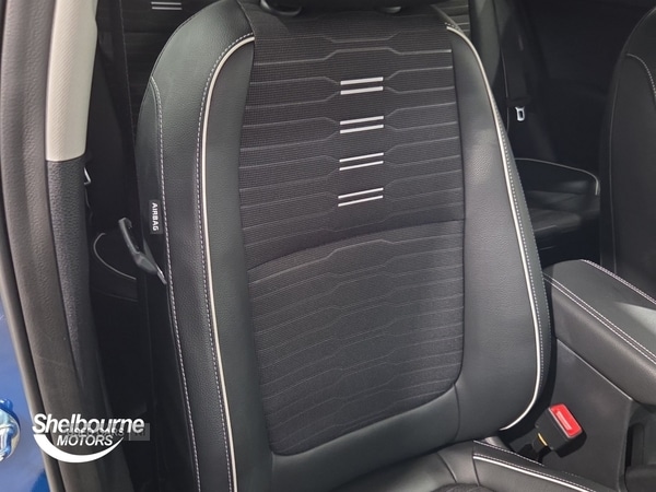 Used Kia Stonic 2025 for sale - 77009349: Photo 46