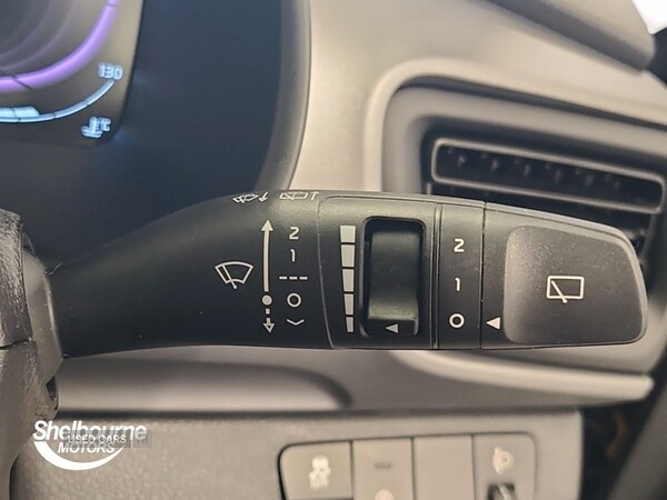 Used Kia Stonic 2025 for sale - 75590101: Photo 32