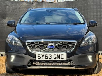 Used Volvo V40 Cross Country 2013 for sale - 79452612: Photo