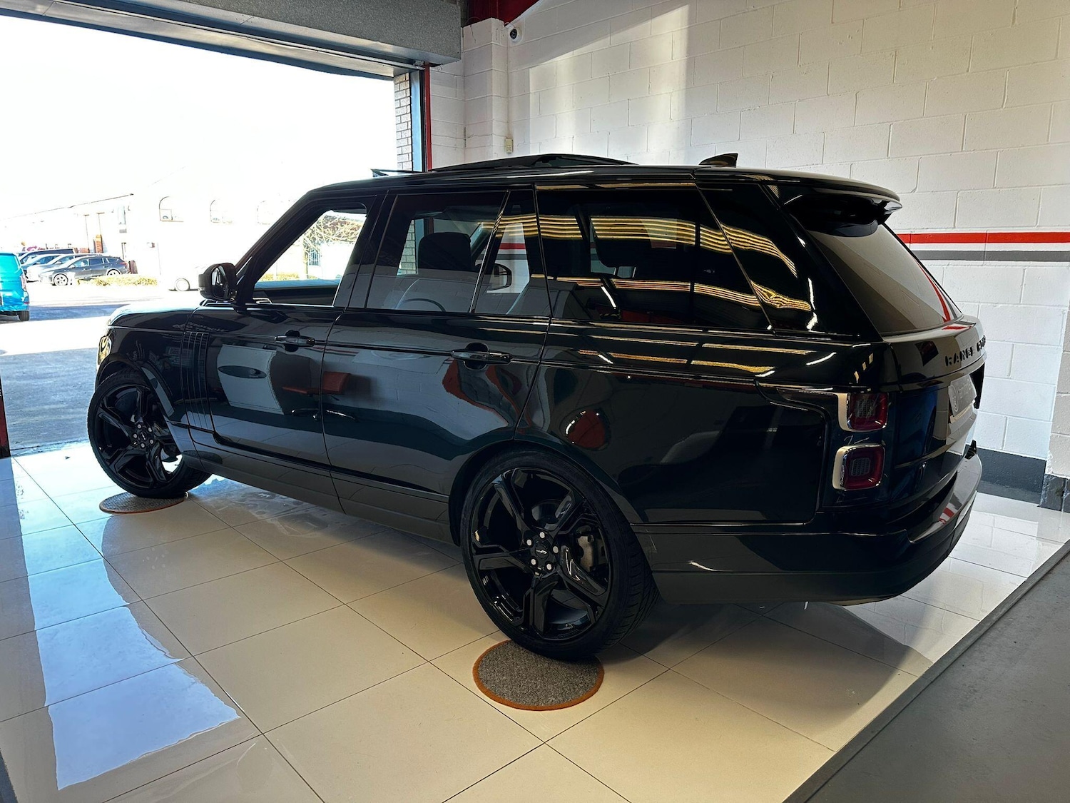 Used Land Rover Range Rover 2021 for sale - 76607038: Photo 16