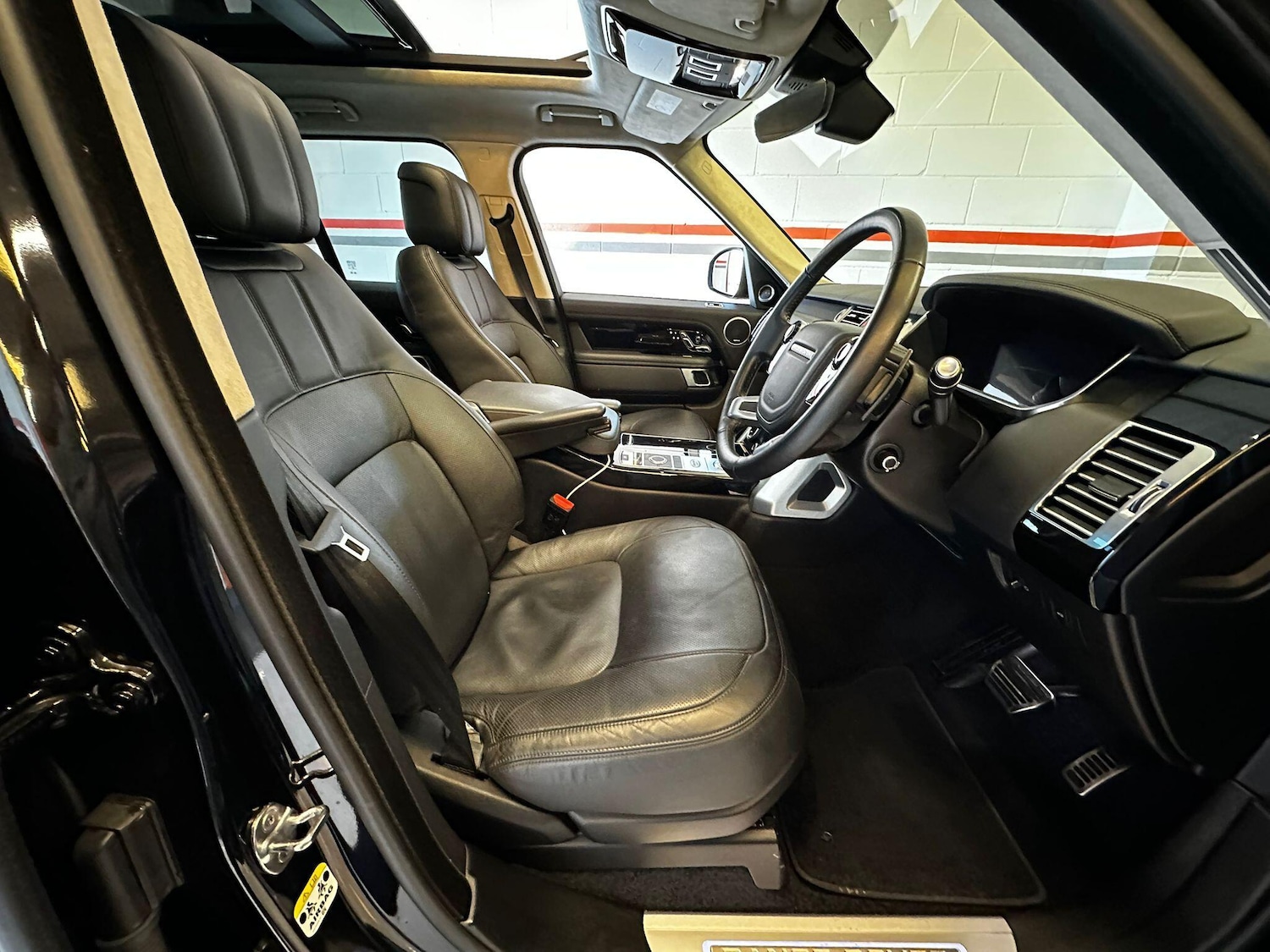 Used Land Rover Range Rover 2021 for sale - 76607038: Photo 35