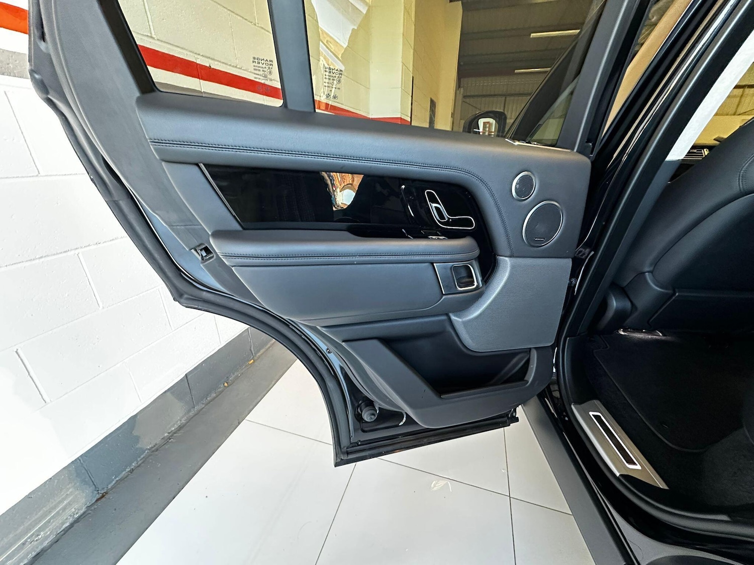 Used Land Rover Range Rover 2021 for sale - 76607038: Photo 64