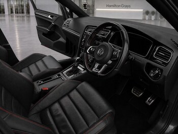 Used Volkswagen Golf 2017 for sale - 78491412: Photo