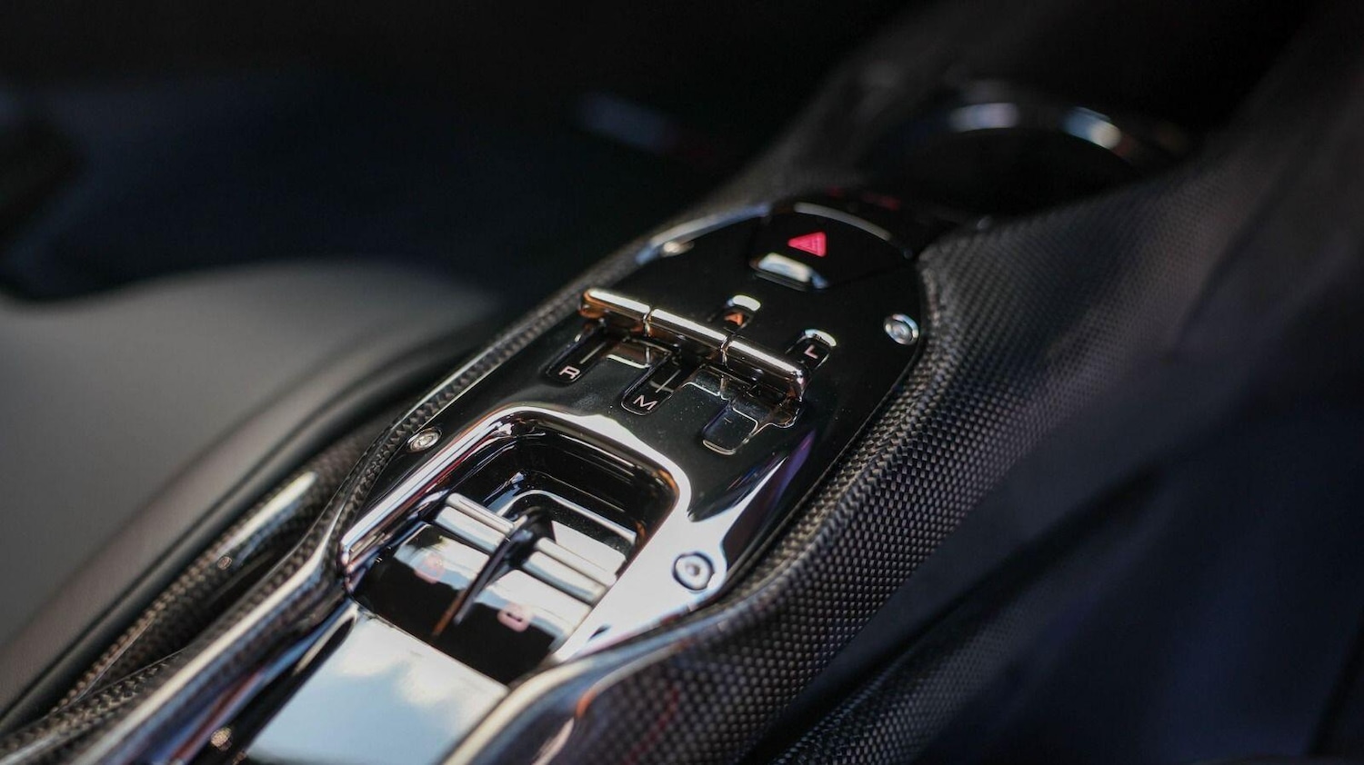 Used Ferrari 296 GTB 2023 for sale - 78047207: Photo 15