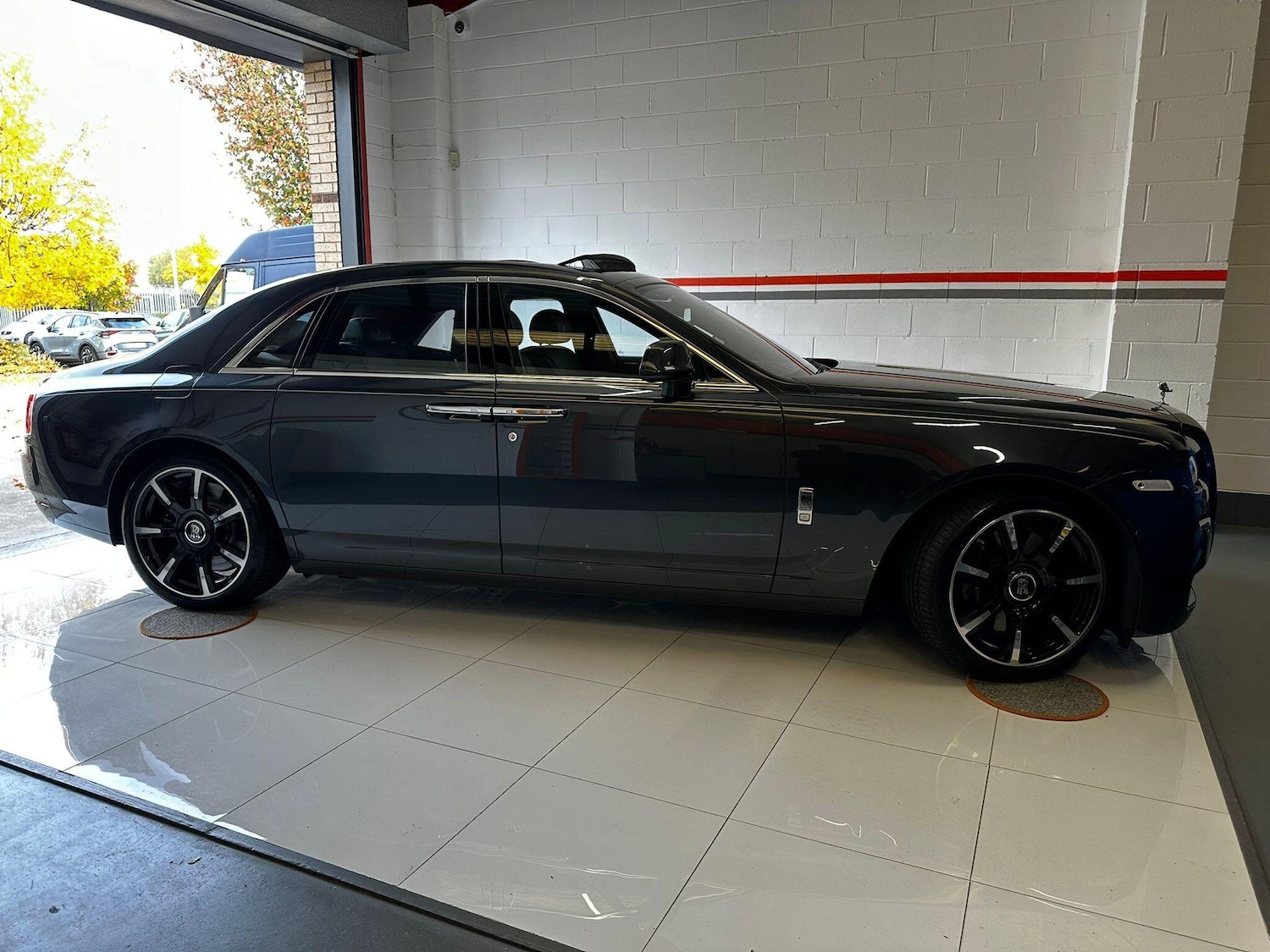 Used Rolls-Royce Ghost 2015 for sale - 75378277: Photo 41
