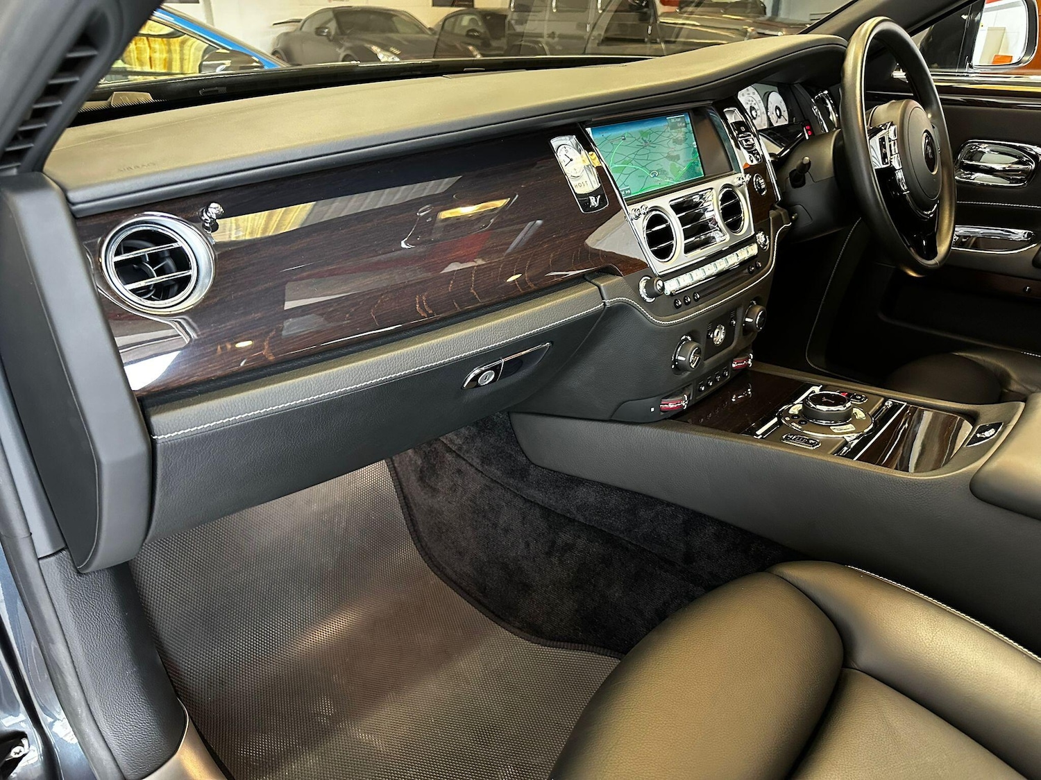 Used Rolls-Royce Ghost 2015 for sale - 75378277: Photo 72