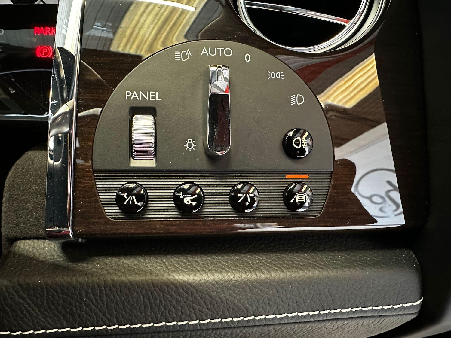 Used Rolls-Royce Ghost 2015 for sale - 75378277: Photo 77