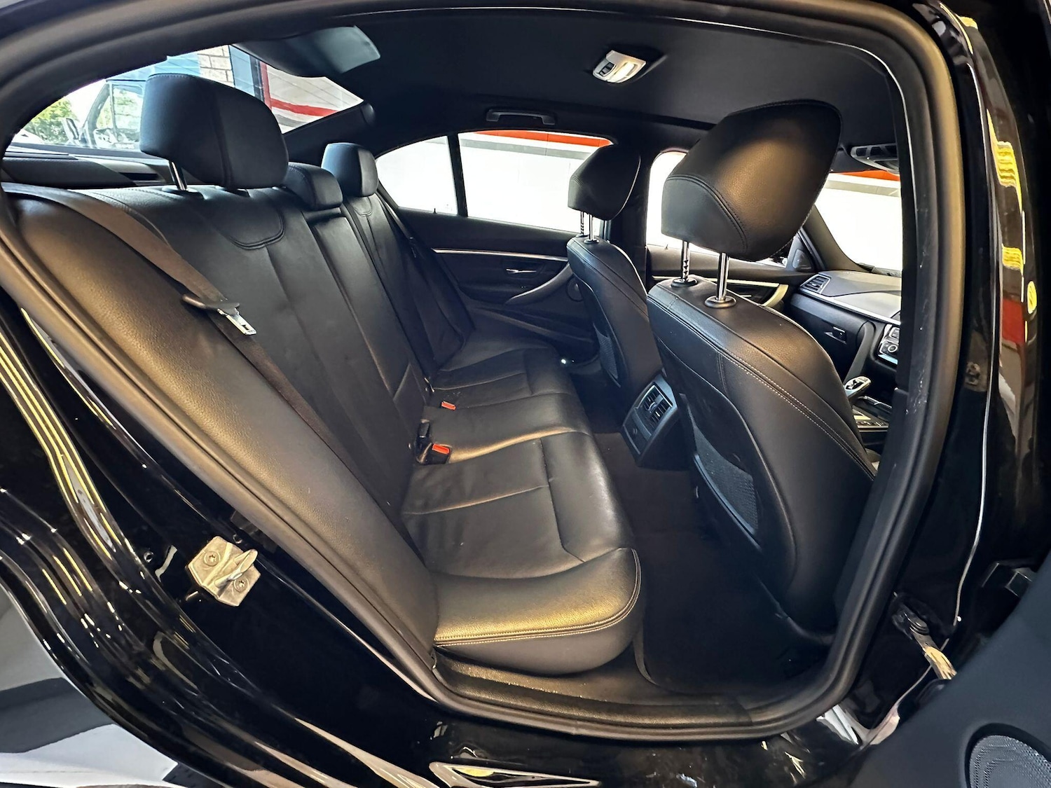 Used BMW 3 Series 2018 for sale - 75646273: Photo 26